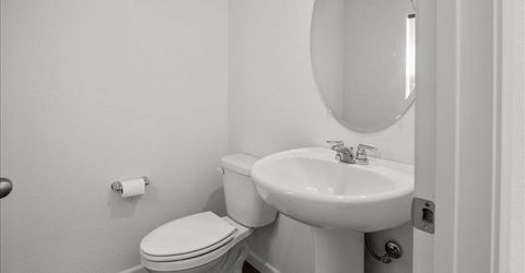 18462 Waterfront Way, Lathrop, CA 95330 Photo