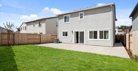 18462 Waterfront Way, Lathrop, CA 95330 Photo