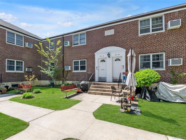 255-10 61st Avenue , Unit #3-907, Little Neck, NY 11362