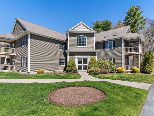 215 Longmeadow Rd, Unit 603, Taunton, MA 02780
