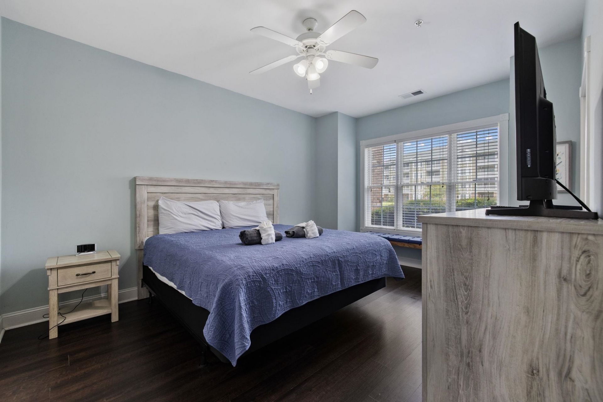 4879 Luster Leaf Circle Photo 19