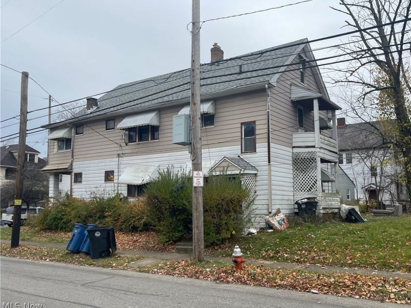 12313 Rexford Avenue, Cleveland, OH 44105 Photo 5