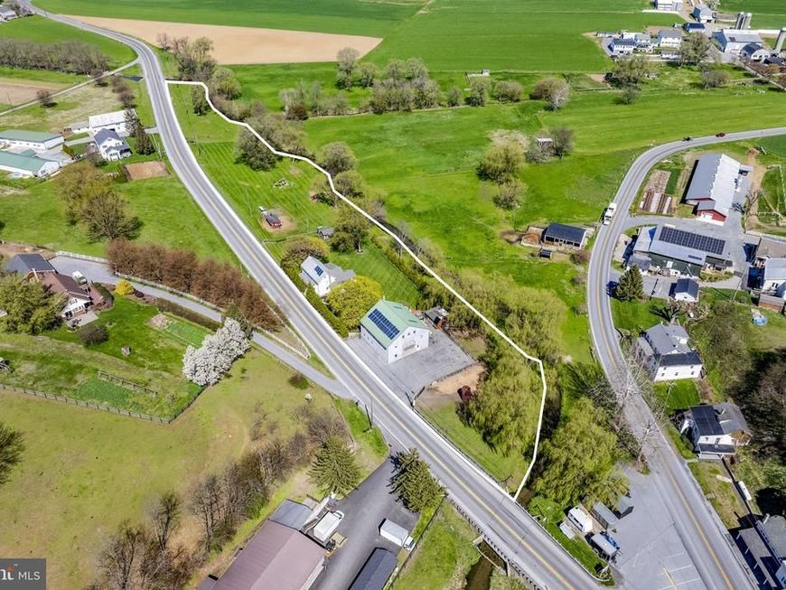 3457 W Newport Road , Ronks, PA 17572 Main Photo