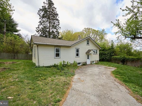 53 W KNOWLTON ROAD , MEDIA, PA 19063