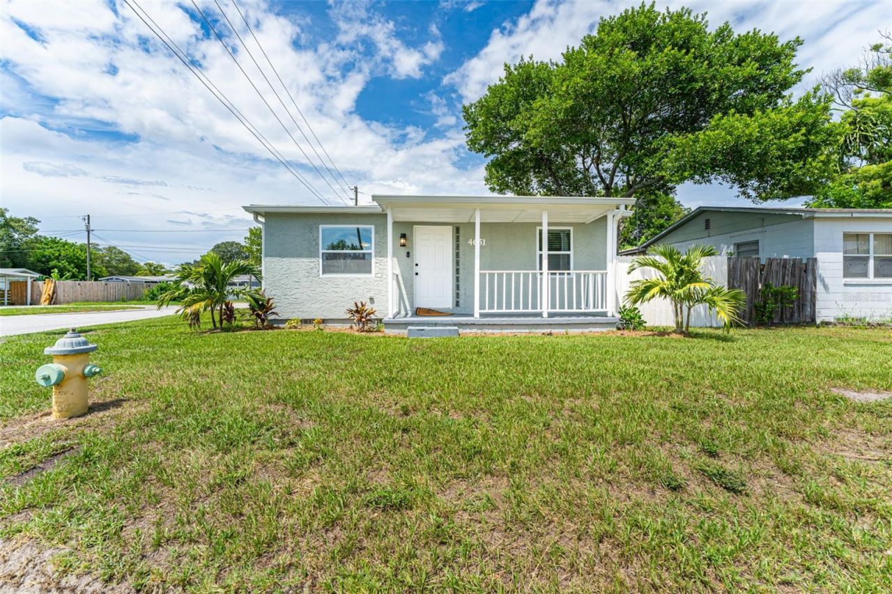 4651 22nd Avenue N, Saint Petersburg, FL 33713 Photo