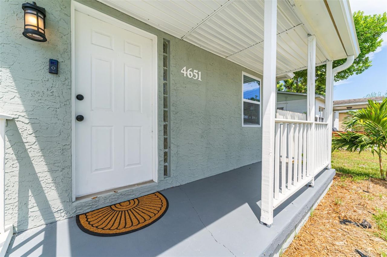 4651 22nd Avenue N, Saint Petersburg, FL 33713 Photo
