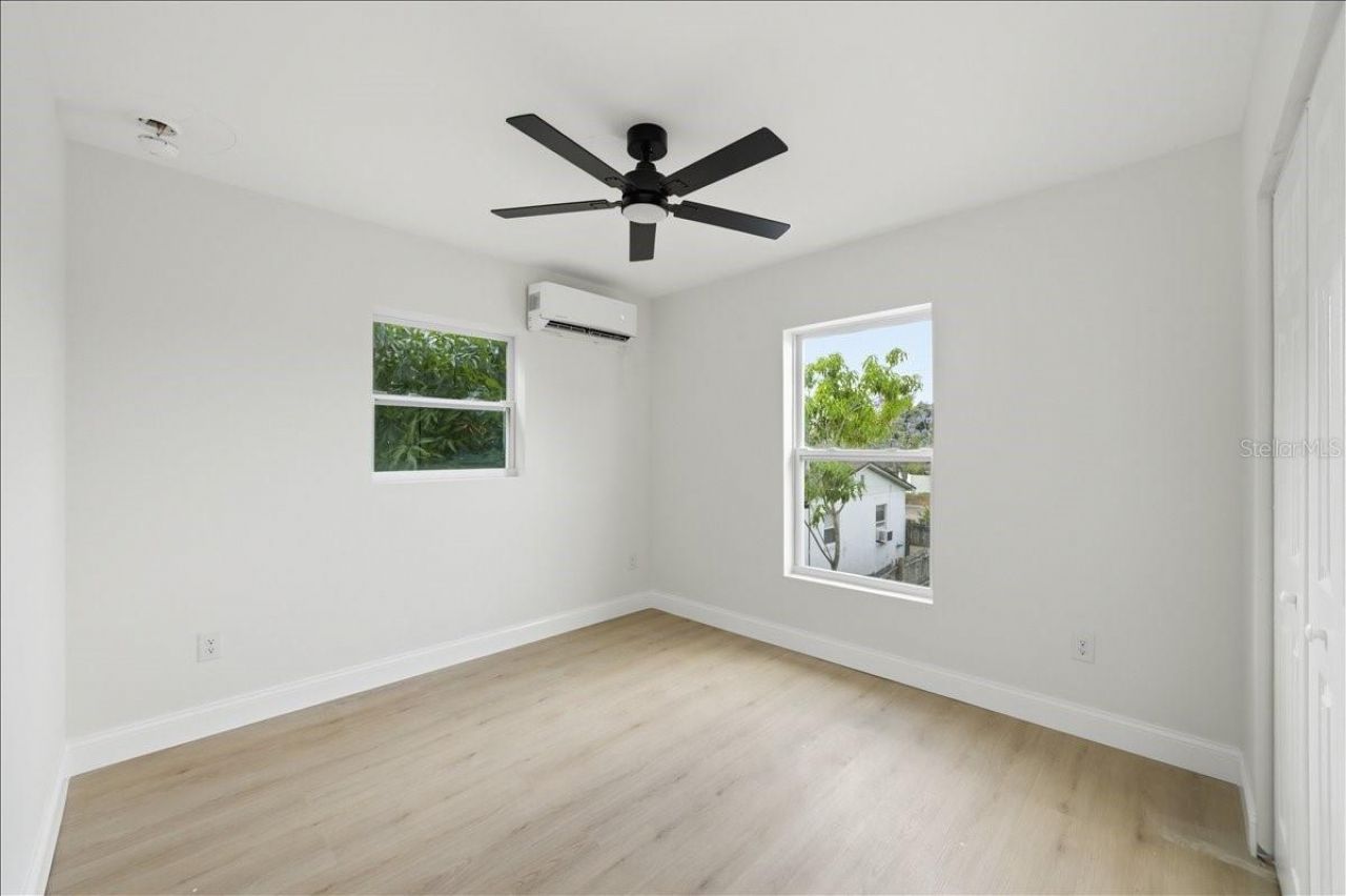 4651 22nd Avenue N, Saint Petersburg, FL 33713 Photo