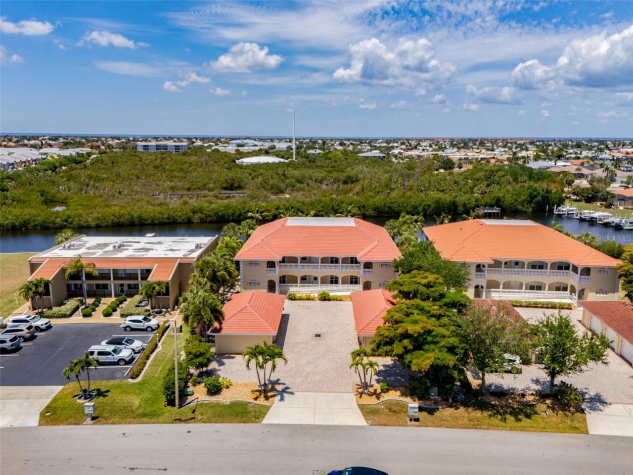 3239 Purple Martin Drive, Unit 112, Punta Gorda, FL 33950 Photo