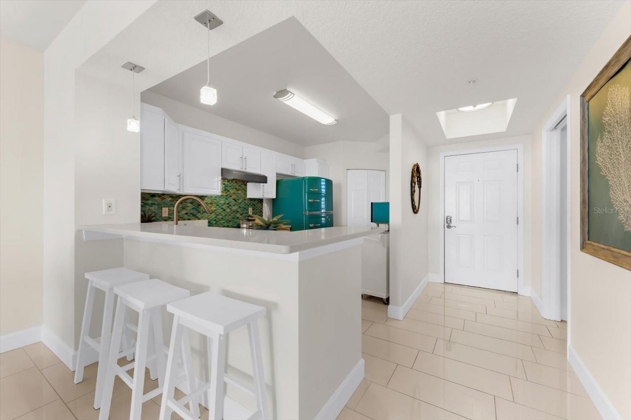 16500 Gulf Boulevard, Unit 352, North Redington Beach, FL 33708 Photo