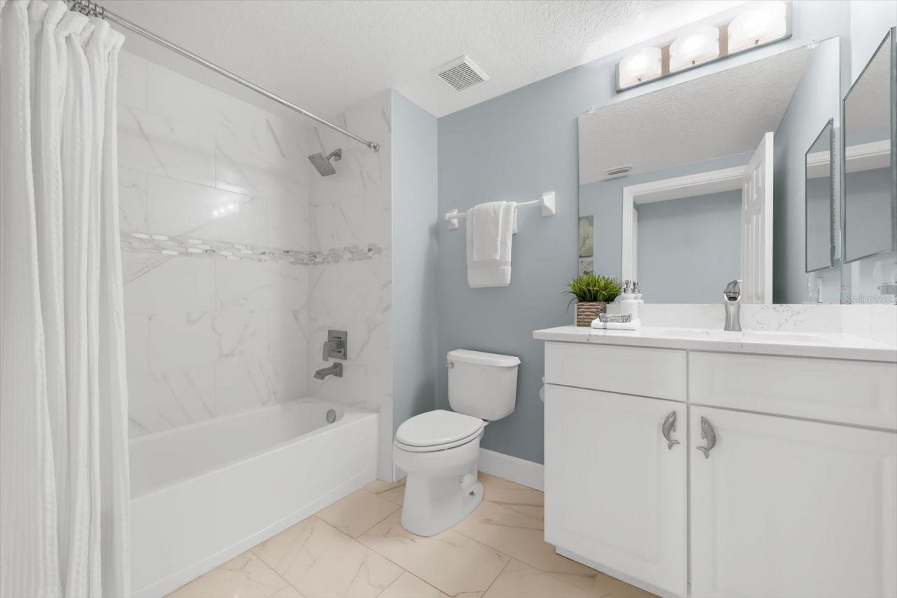 16500 Gulf Boulevard, Unit 352, North Redington Beach, FL 33708 Photo