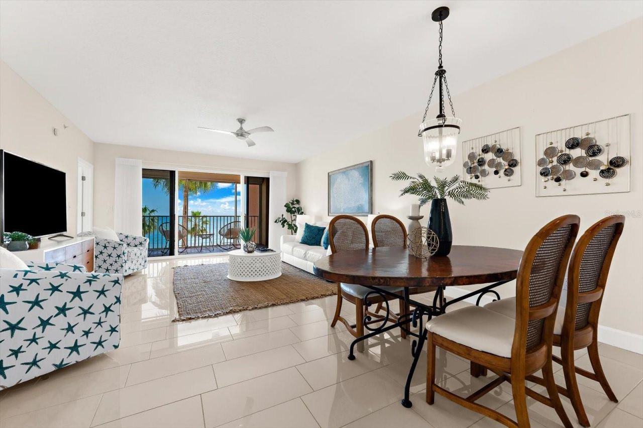 16500 Gulf Boulevard, Unit 352, North Redington Beach, FL 33708 Photo