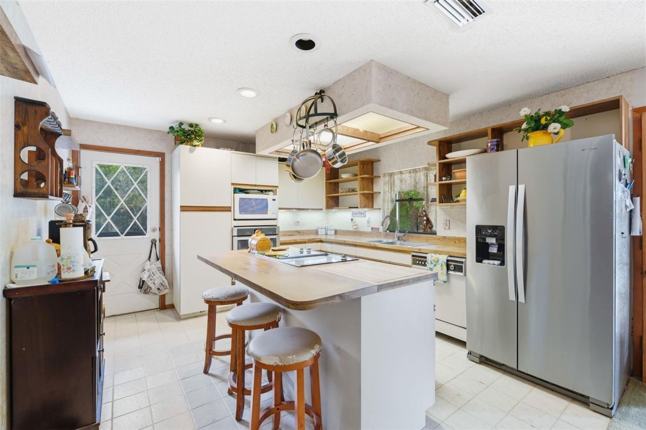 2070 59th Street, Sarasota, FL 34243 Photo