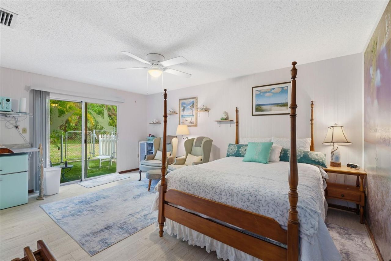 2070 59th Street, Sarasota, FL 34243 Photo