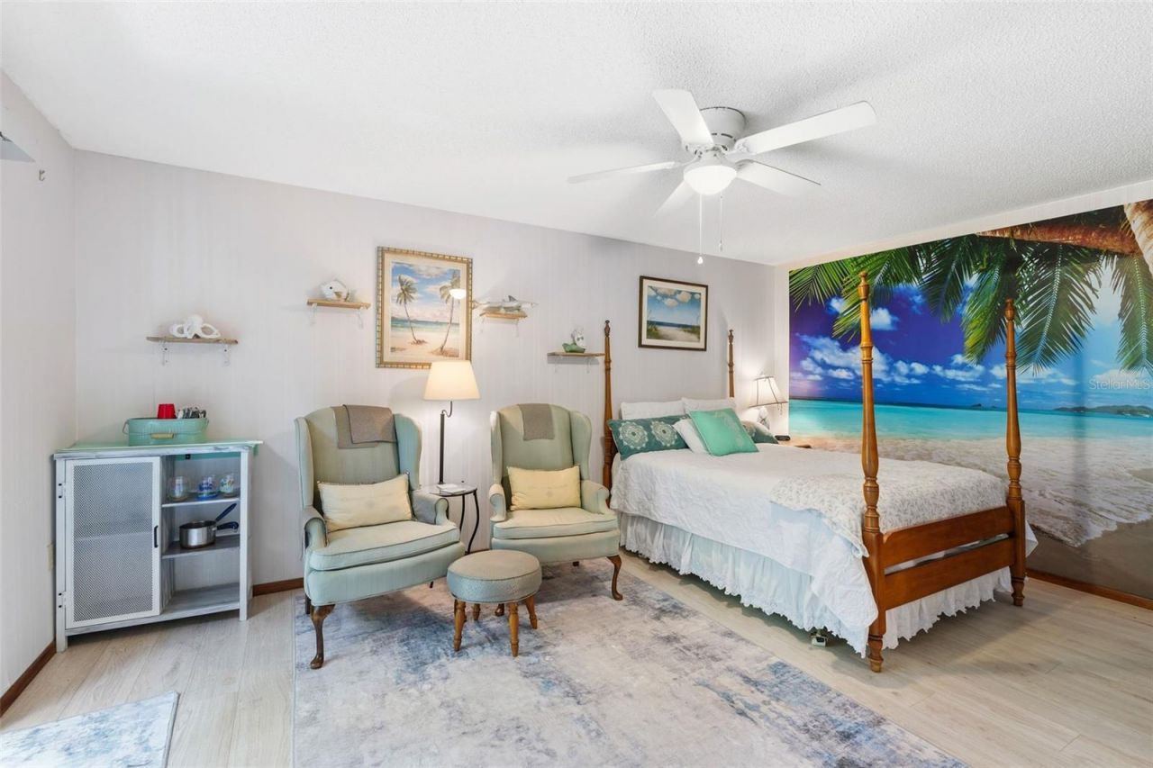 2070 59th Street, Sarasota, FL 34243 Photo