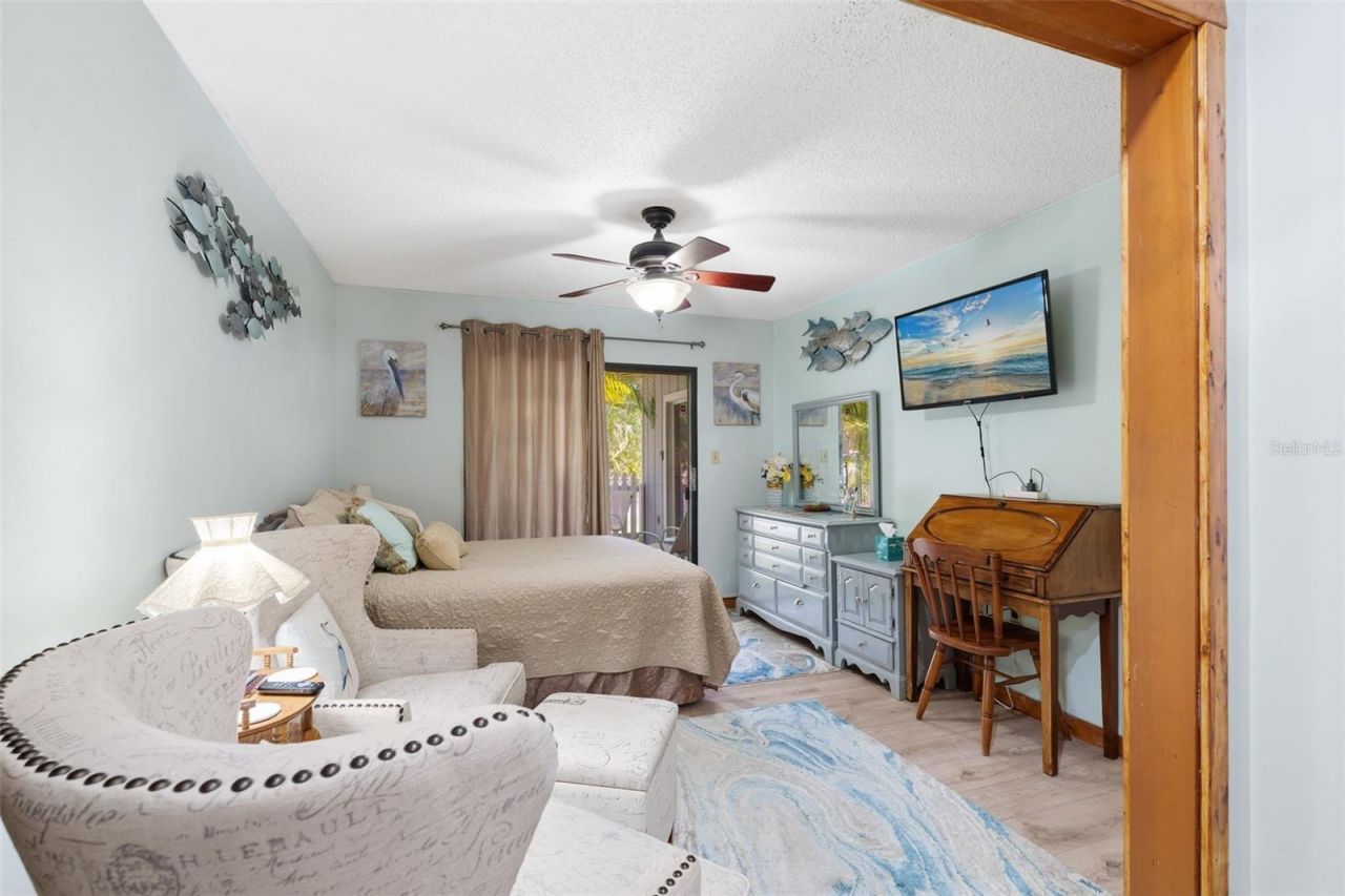 2070 59th Street, Sarasota, FL 34243 Photo