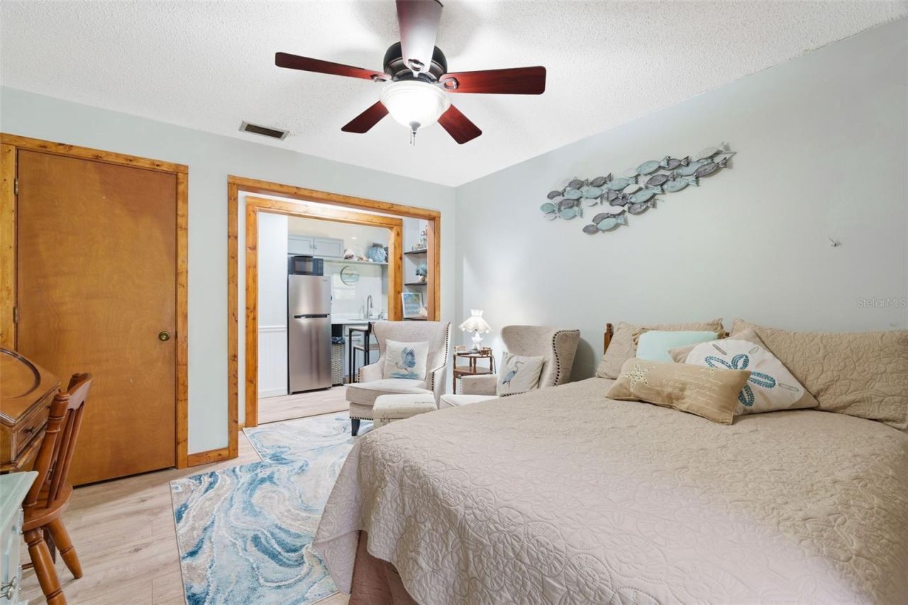 2070 59th Street, Sarasota, FL 34243 Photo