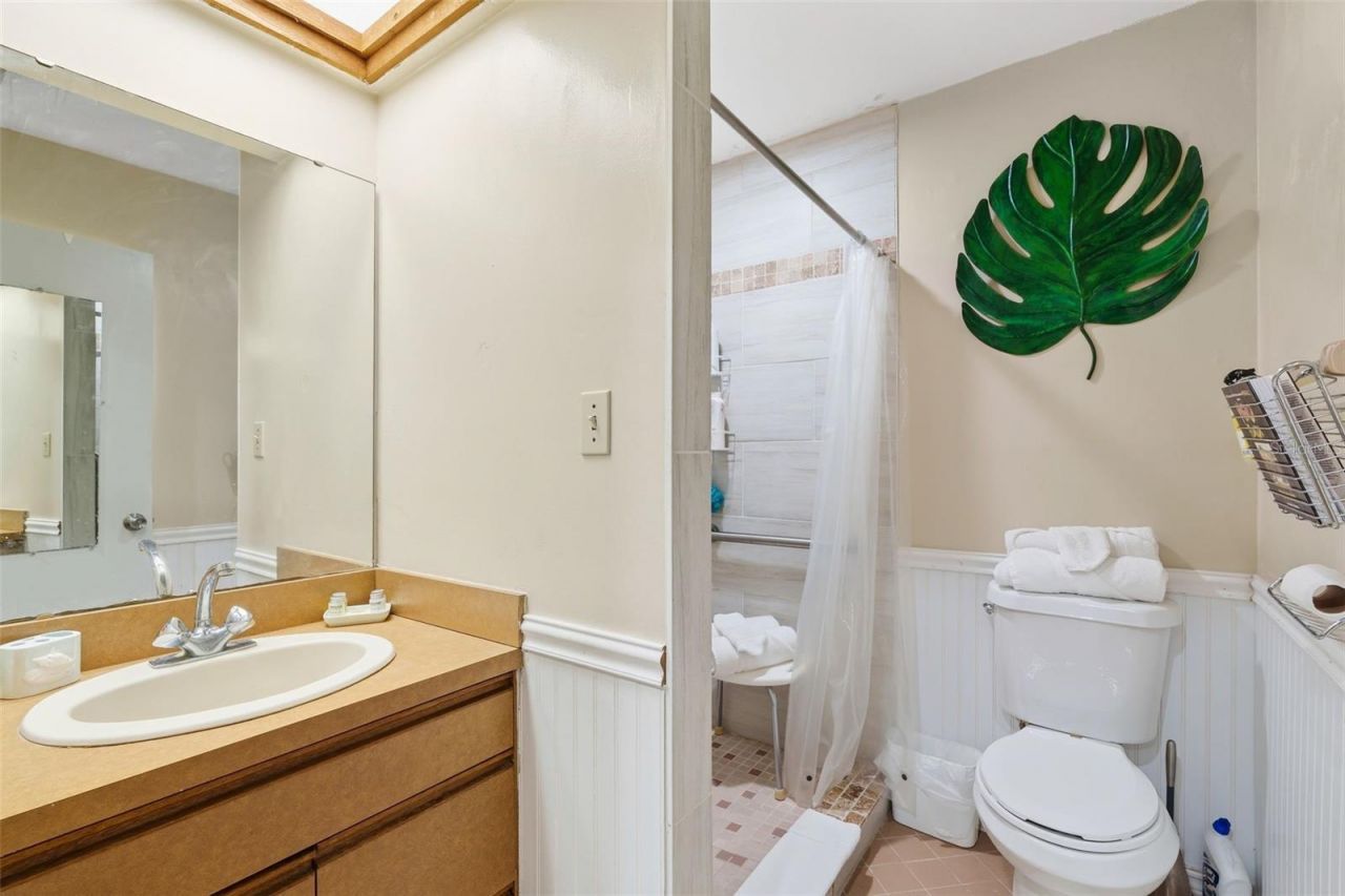 2070 59th Street, Sarasota, FL 34243 Photo