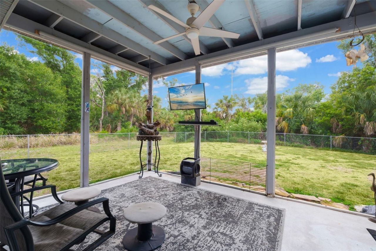 2070 59th Street, Sarasota, FL 34243 Photo