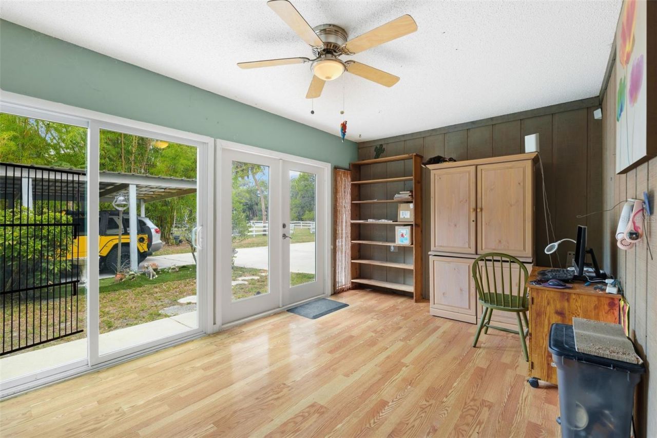 2070 59th Street, Sarasota, FL 34243 Photo