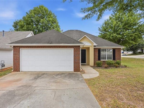 1805 Midcourt Way , Mcdonough, GA 30252