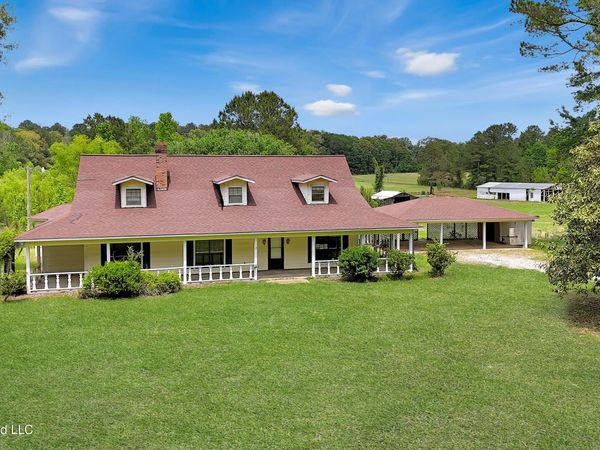 816 Ratliff Ferry Road, Canton, MS 39046