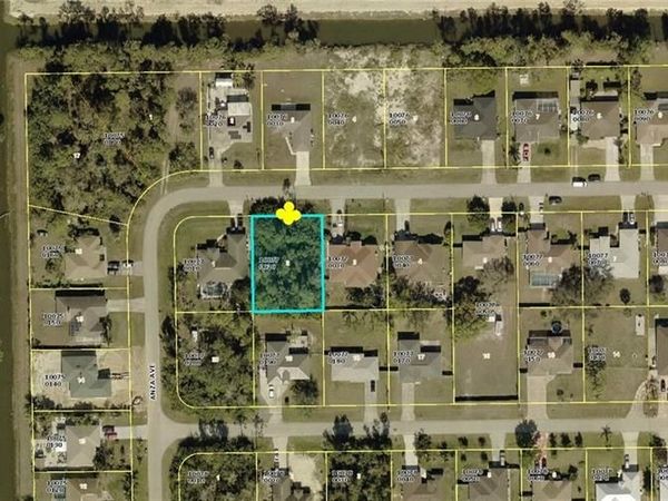5217 Beauty ST , LEHIGH ACRES, FL 33971