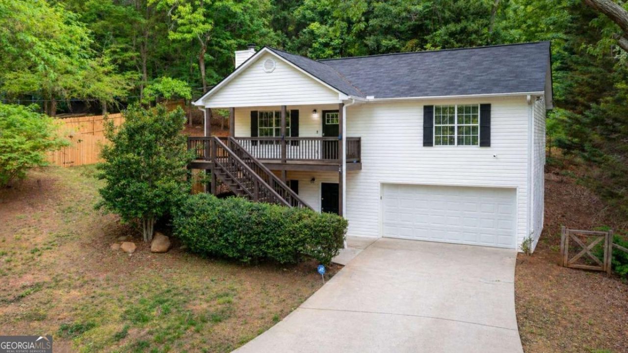 6020 Lakeside Court, Gainesville, GA 30506 Main Photo