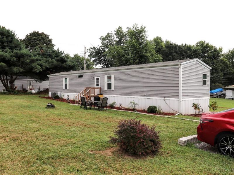 11515 Dundee Drive, Paint Twp, OH 45133 Photo 13