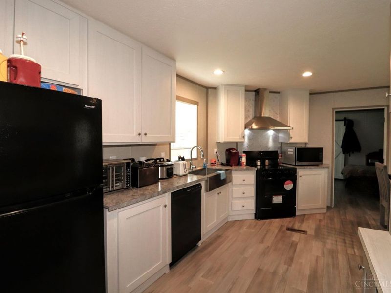 11515 Dundee Drive, Paint Twp, OH 45133 Photo 15