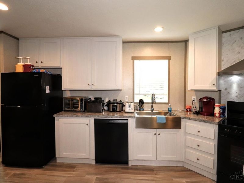 11515 Dundee Drive, Paint Twp, OH 45133 Photo 17