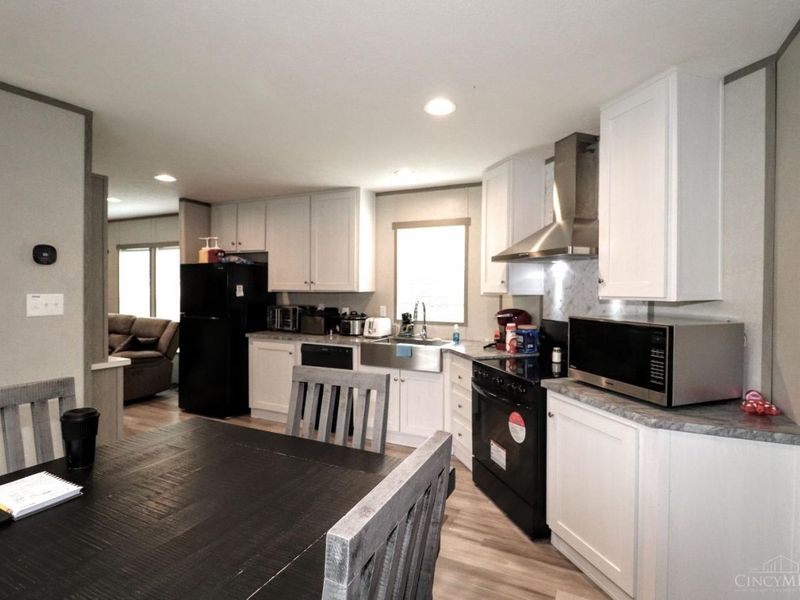 11515 Dundee Drive, Paint Twp, OH 45133 Photo 21