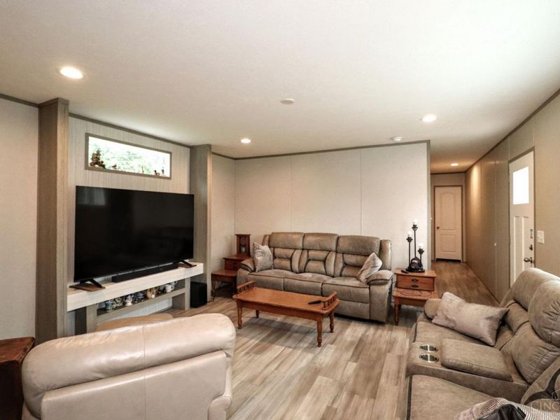 11515 Dundee Drive, Paint Twp, OH 45133 Photo 30