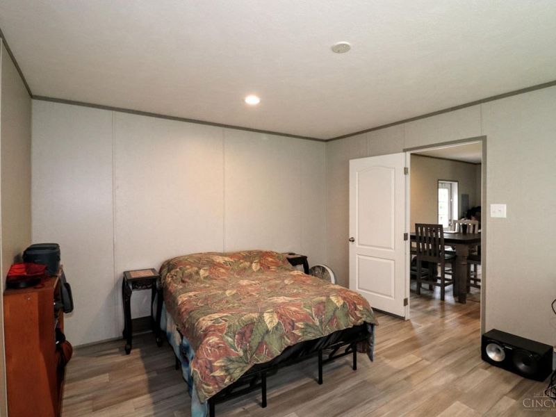 11515 Dundee Drive, Paint Twp, OH 45133 Photo 36