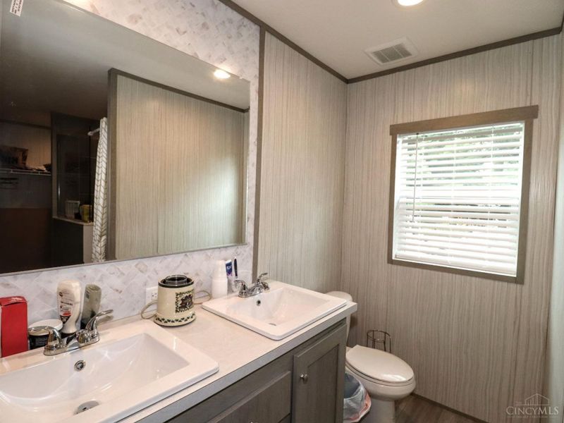 11515 Dundee Drive, Paint Twp, OH 45133 Photo 41