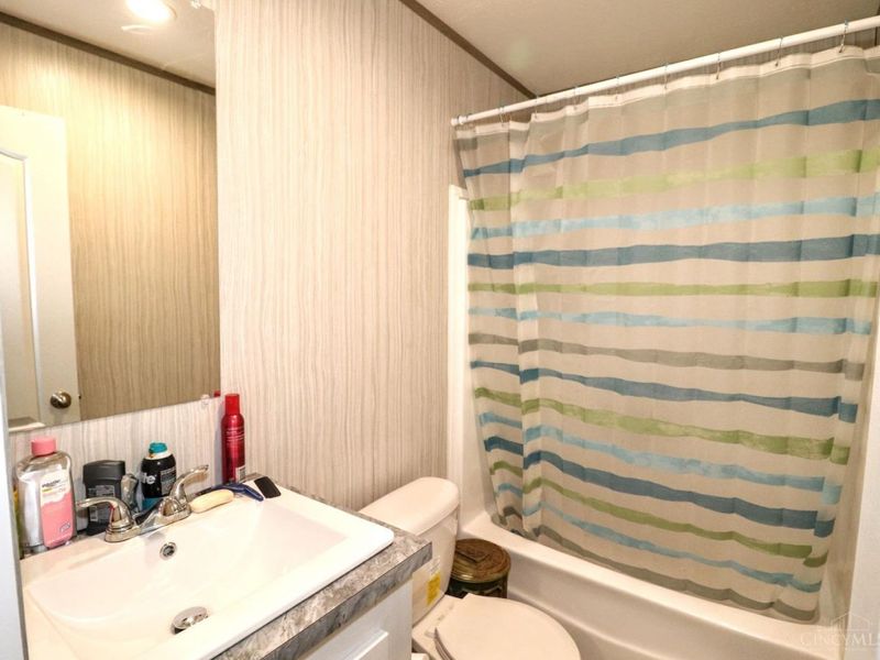 11515 Dundee Drive, Paint Twp, OH 45133 Photo 47