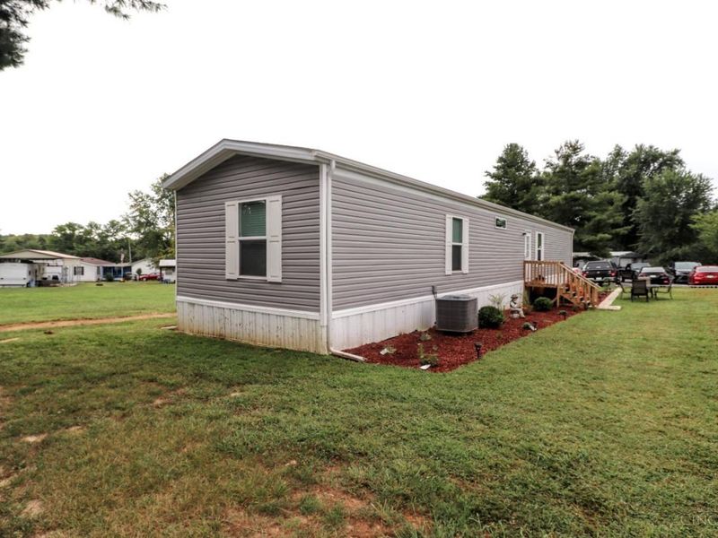 11515 Dundee Drive, Paint Twp, OH 45133 Photo 5