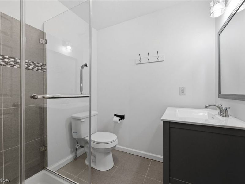 5820 Parkview Lane, Fairview Park, OH 44126 Photo 13