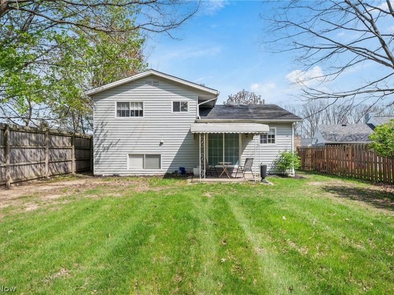 5820 Parkview Lane, Fairview Park, OH 44126 Photo 29