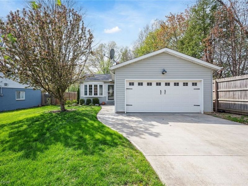 5820 Parkview Lane, Fairview Park, OH 44126 Photo 32