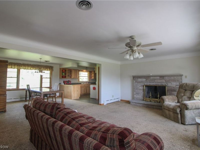 66 S Beverly Avenue, Austintown, OH 44515 Photo 3