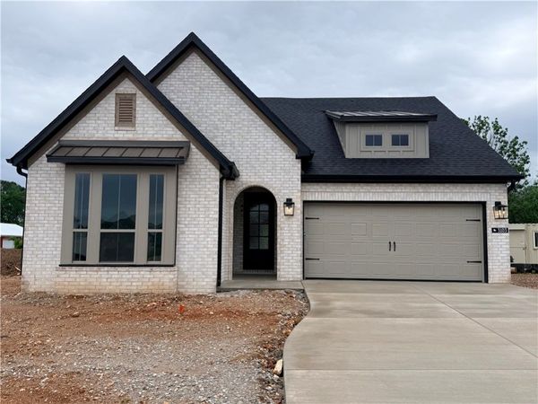 3103 14th Street , Rogers, AR 72758