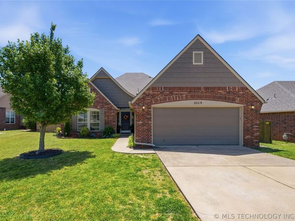 3009 Lincoln Road, Bartlesville, OK 74006