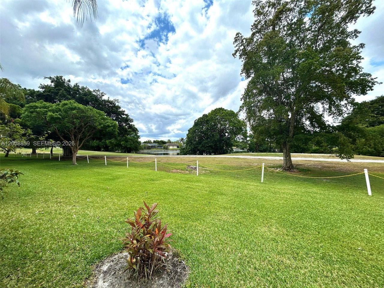 8818 W Mcnab Rd, Unit 303, Tamarac, FL 33321 Photo