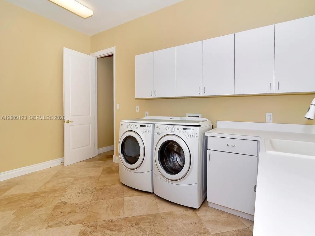 13680 Deering Bay Dr, Unit 13680, Coral Gables, FL 33158 Photo