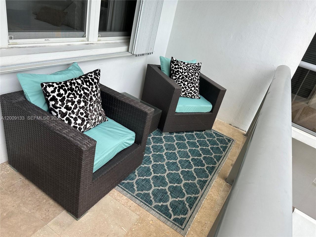 6039 Collins Ave, Unit 1510, Miami Beach, FL 33140 Photo