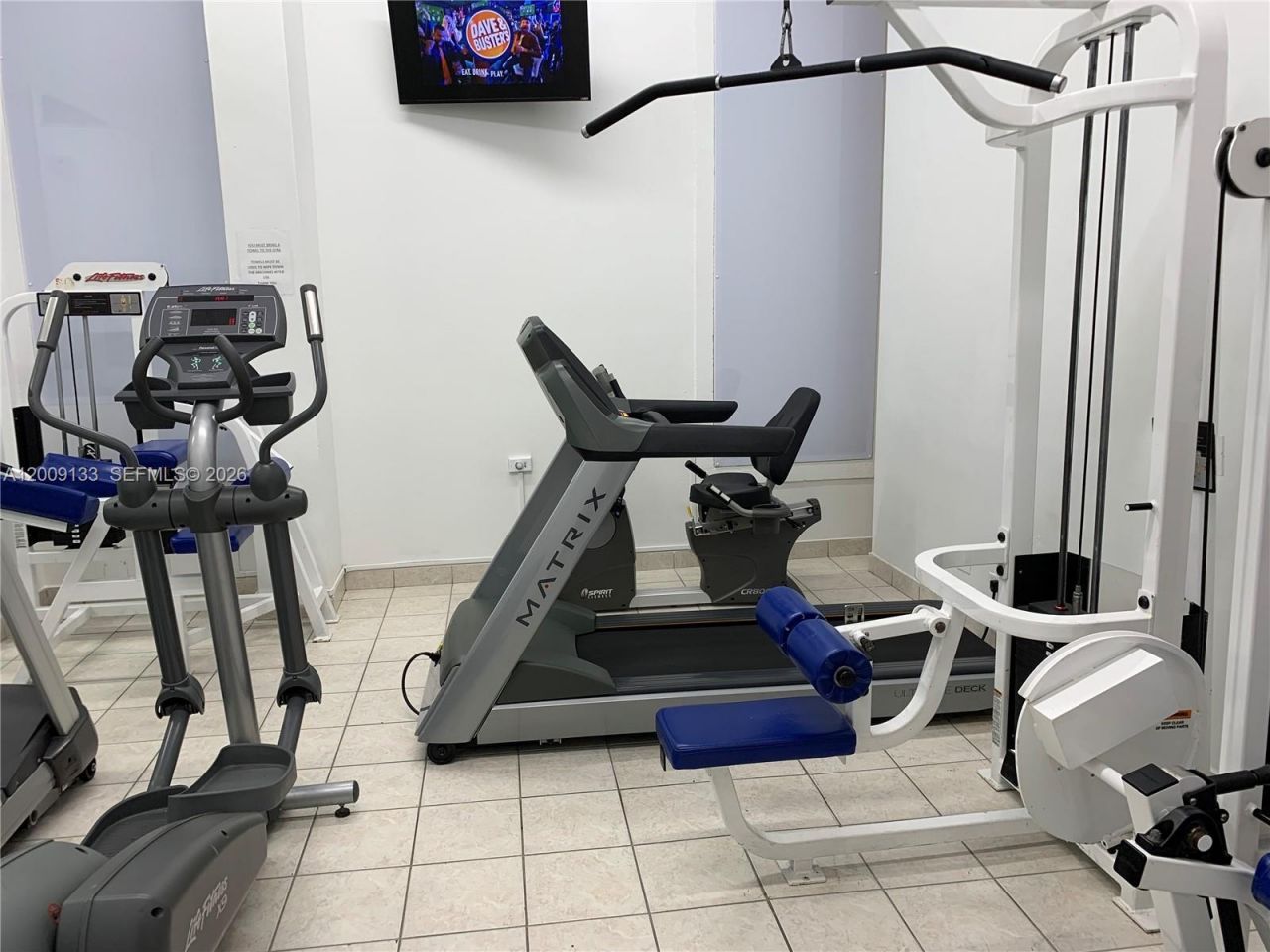 6039 Collins Ave, Unit 1510, Miami Beach, FL 33140 Photo