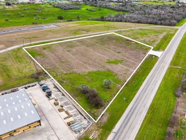 2700 Us-183, Gonzales, TX 78629