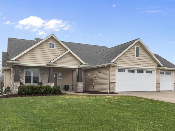 W6681 CHARLEEN LANE, Greenville, WI 54942