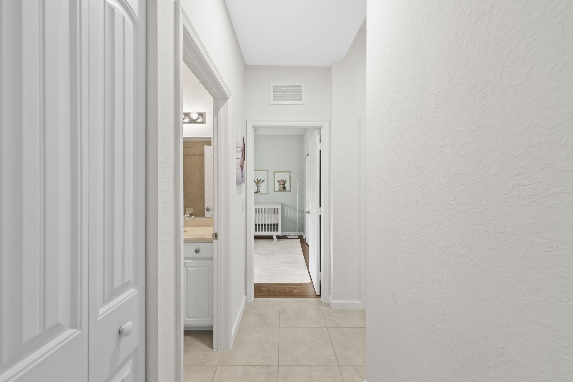 9387 Silent Oak Circle, West Palm Beach, FL 33411 Photo