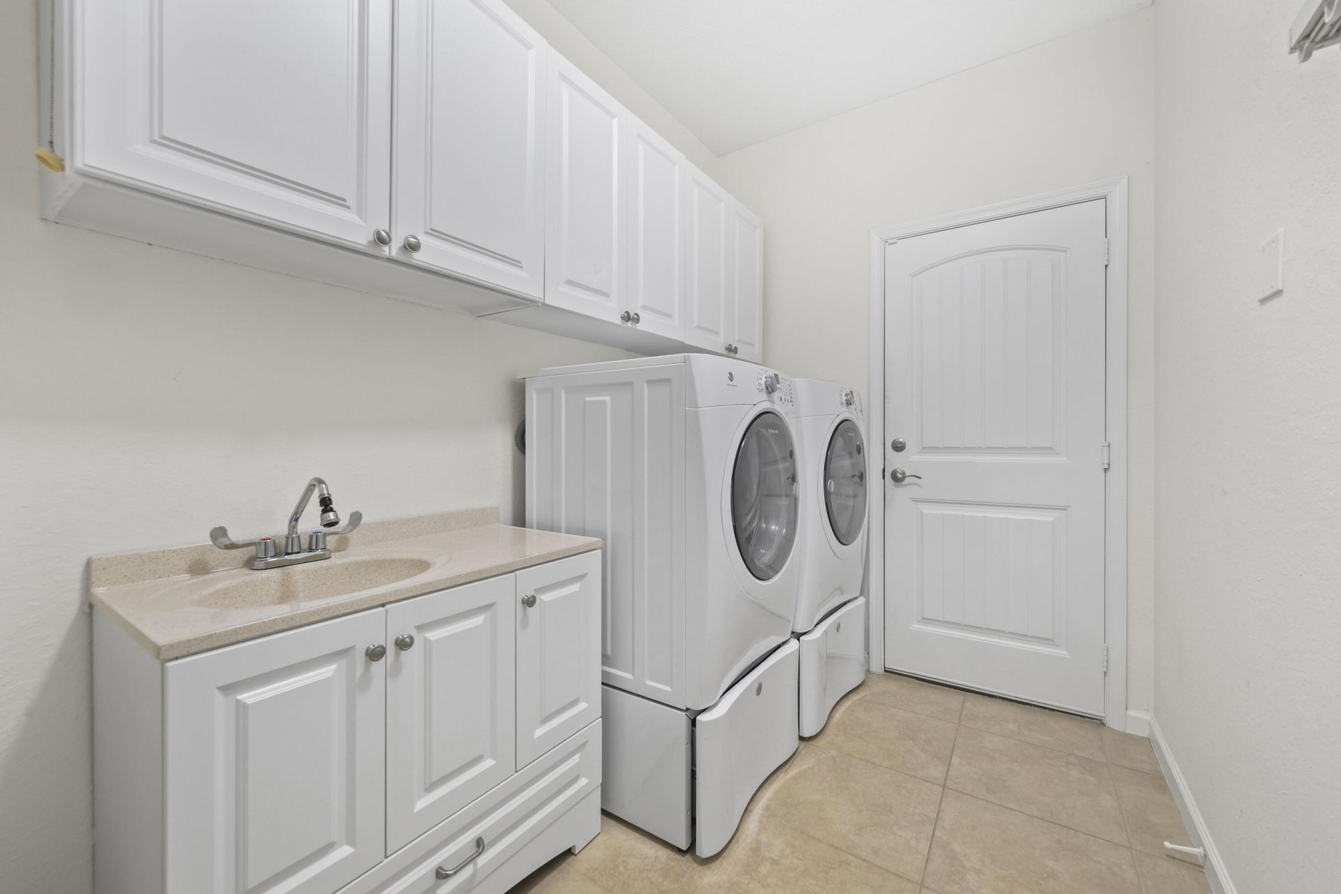 9387 Silent Oak Circle, West Palm Beach, FL 33411 Photo